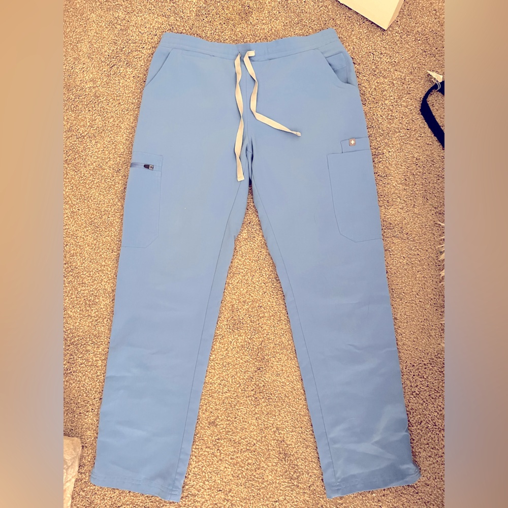 Figs Yola Skinny Scrub